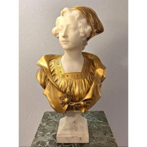 Buste De Jeune Fille à La Coiffe Dorée Par Gustave Van Varenbergh