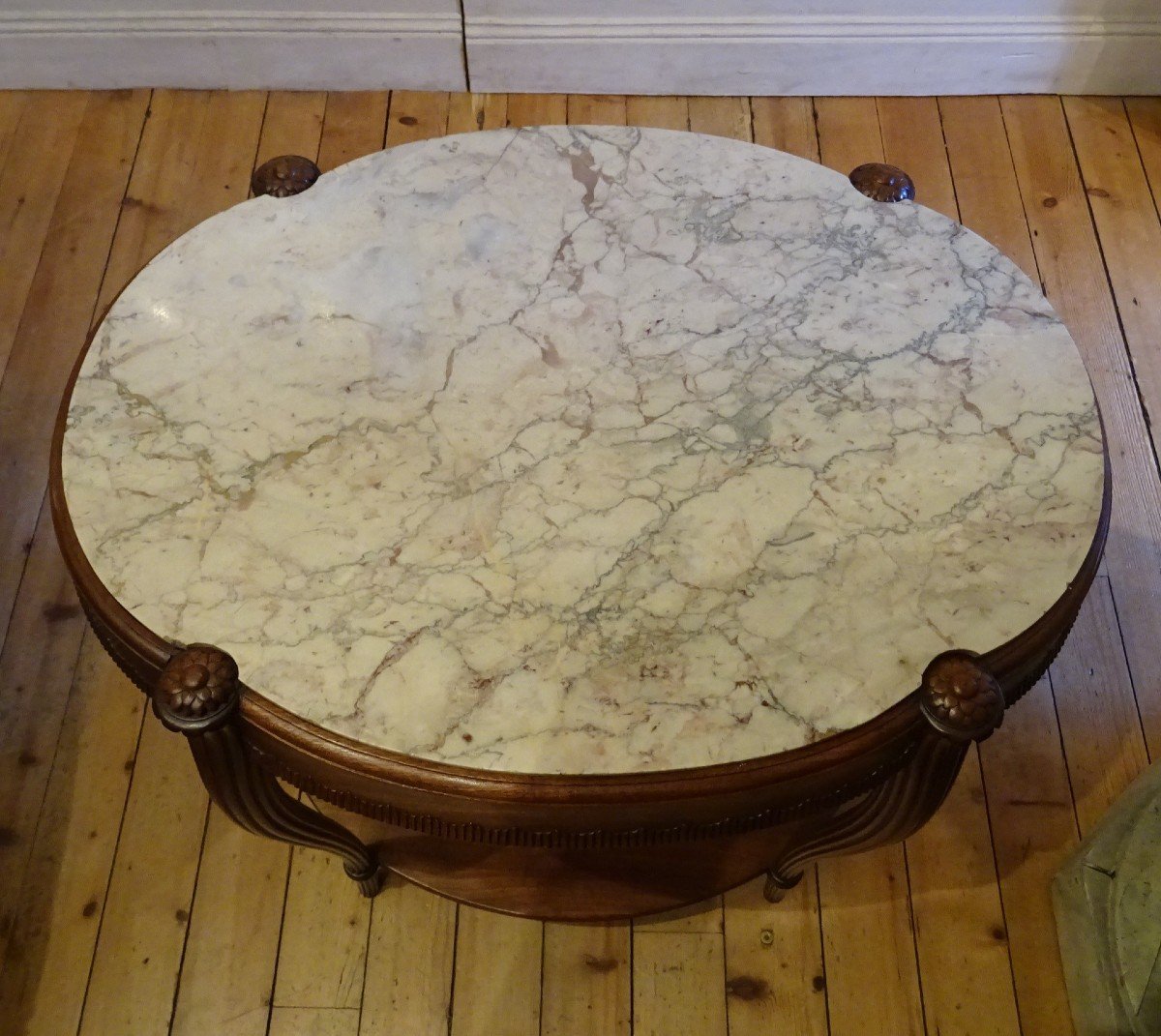 1925 Period Mahogany Coffee Table-photo-4