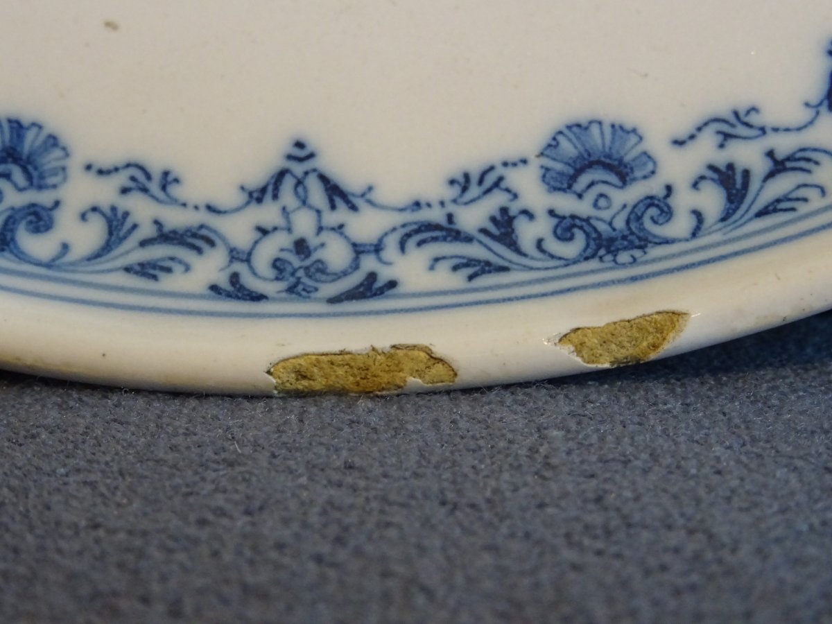 Emblazoned Earthenware Plate From Moustiers XVIII Th (1734)-photo-3