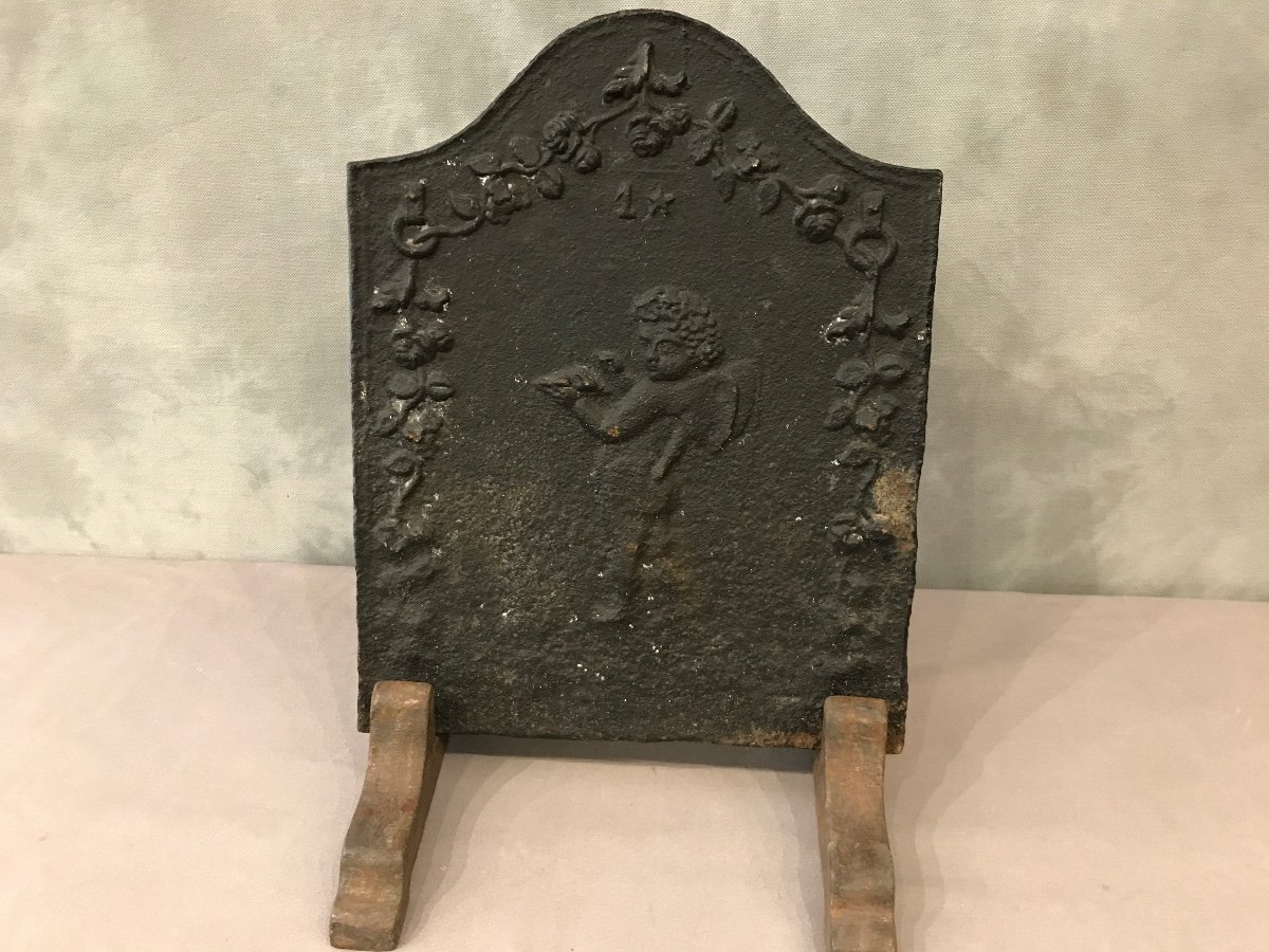 Small 18th Century Cast Iron Fireplace Plate