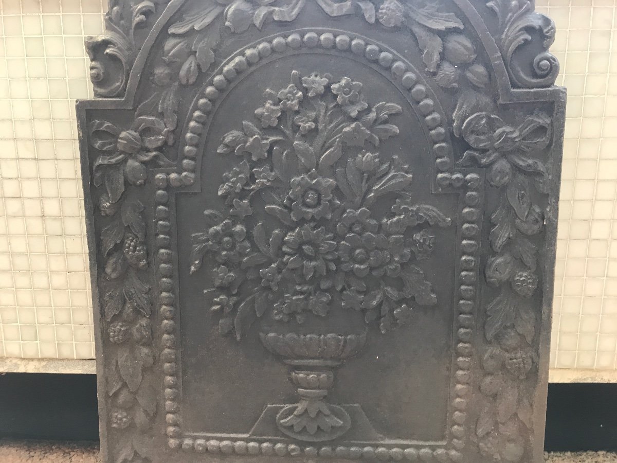 Old 18th Century Cast Iron Fireplace Plate (58 Cm X 83 Cm)-photo-2