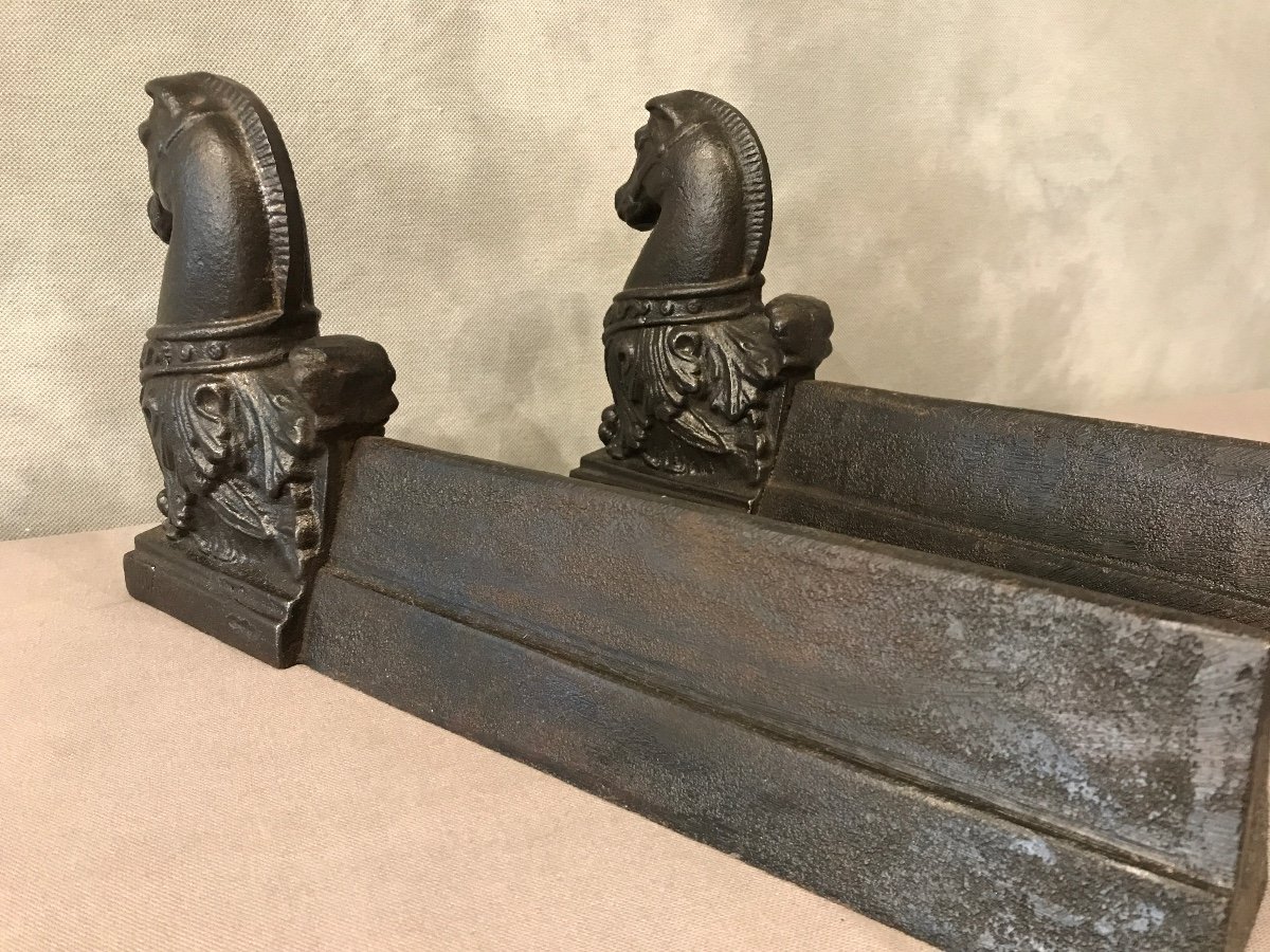 Pair Of Cast Iron Andirons Representing Horses Late 19th Century -photo-2