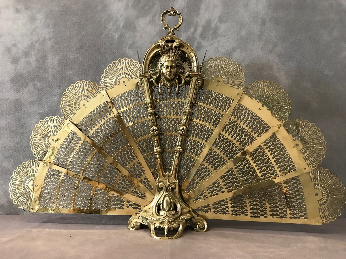 Old Chimney Fire Screen In Fan From 19th Century In Bronze And Brass 