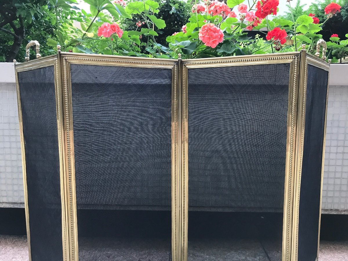 Beautiful Large Antique Fireplace Fire Screen In Brass From The 19th Century In Louis XVI Style -photo-2