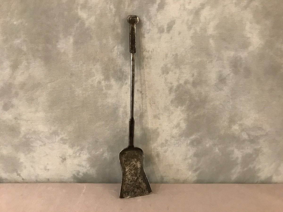 Small Wrought Iron Fireplace Shovel From The 18th Century 