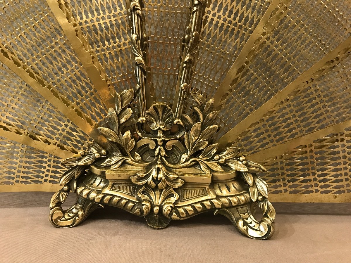 Antique Fan-shaped Fireplace Screen From The Late 19th Century -photo-2