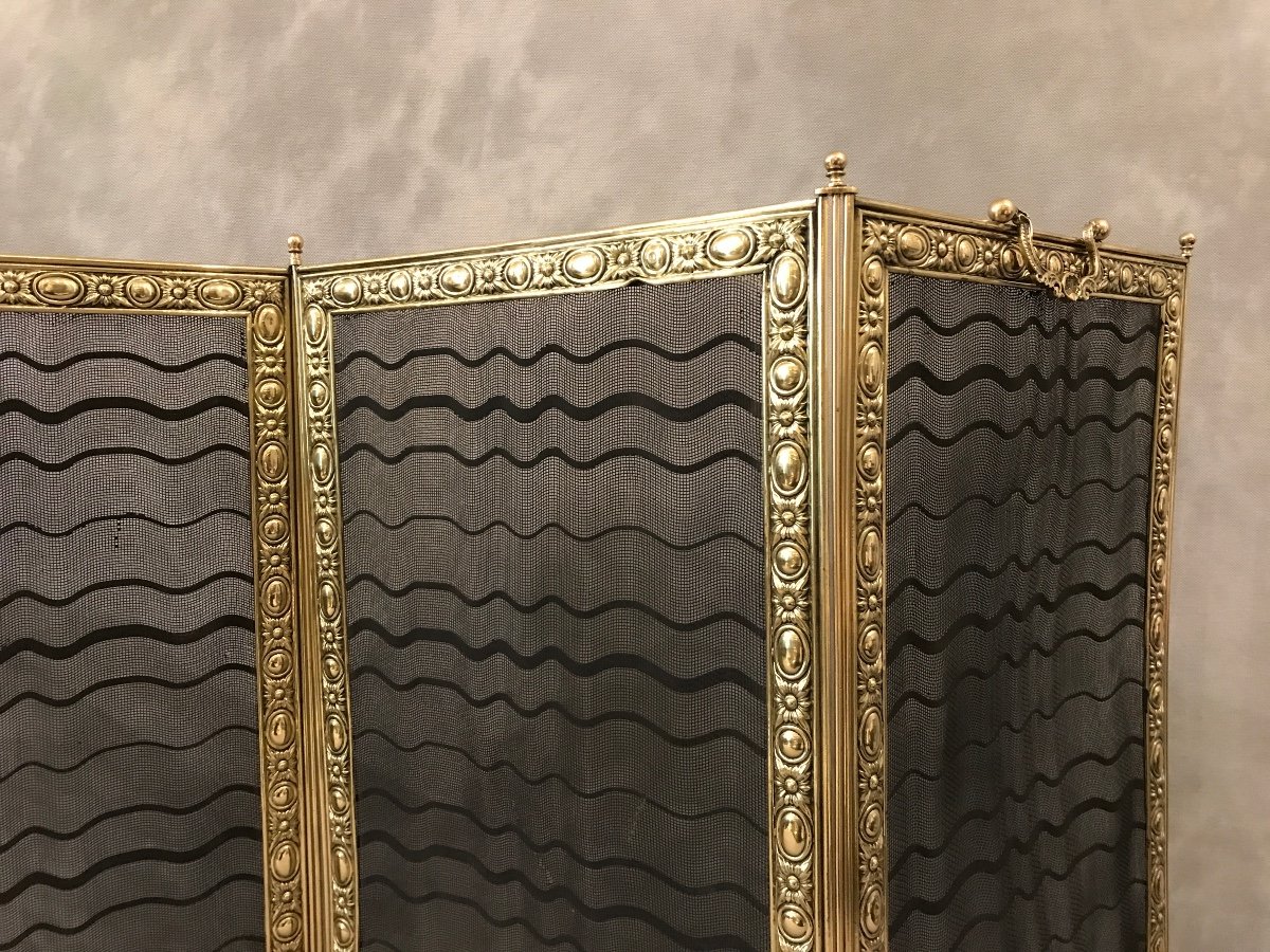 Antique Fireplace Screen In Pressed Brass From The 19th Century -photo-2