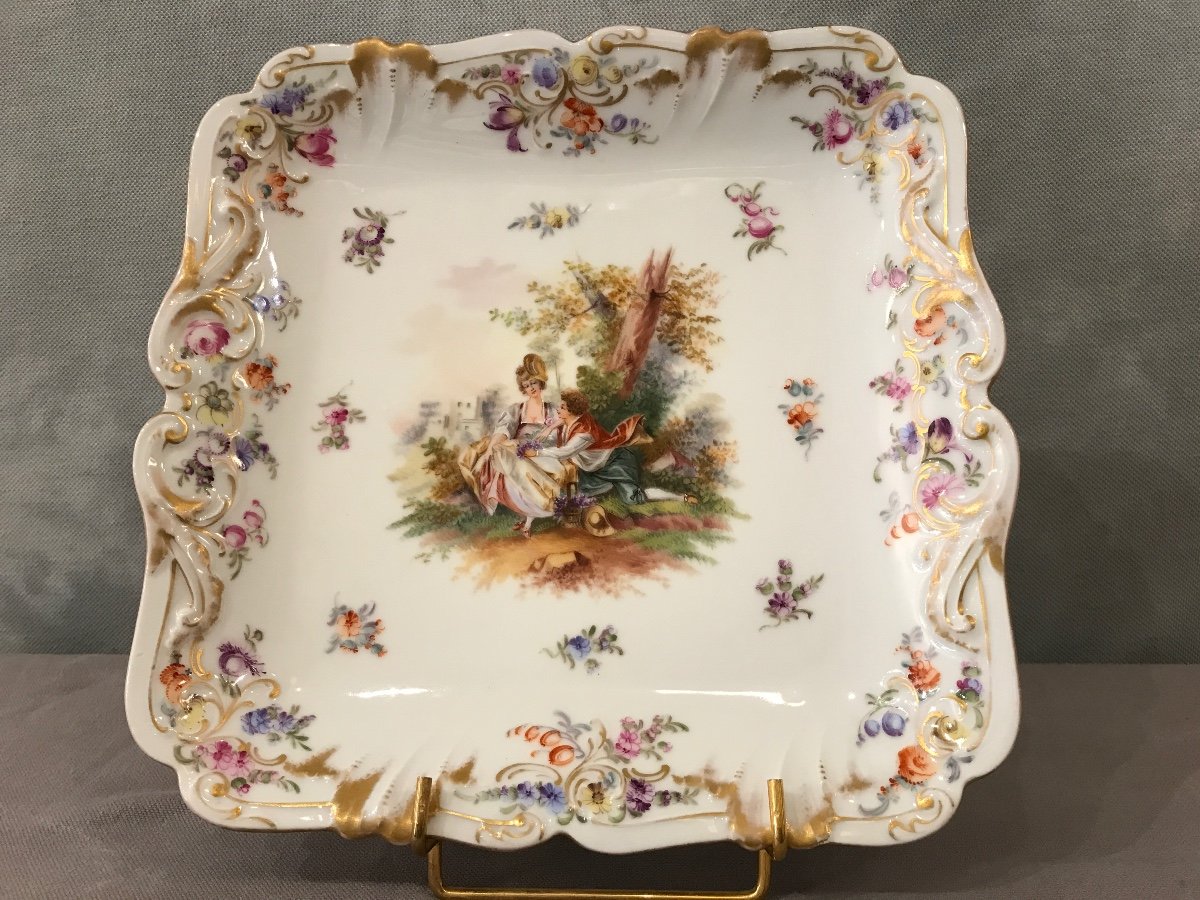 Plat à Gâteaux En Porcelaine Anglaise D’époque 19 ème  « derby « 