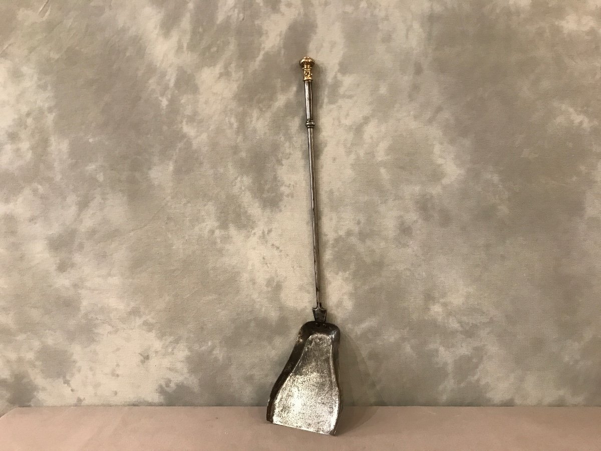 Beautiful 18th Century Wrought Iron And Bronze Fireplace Shovel 