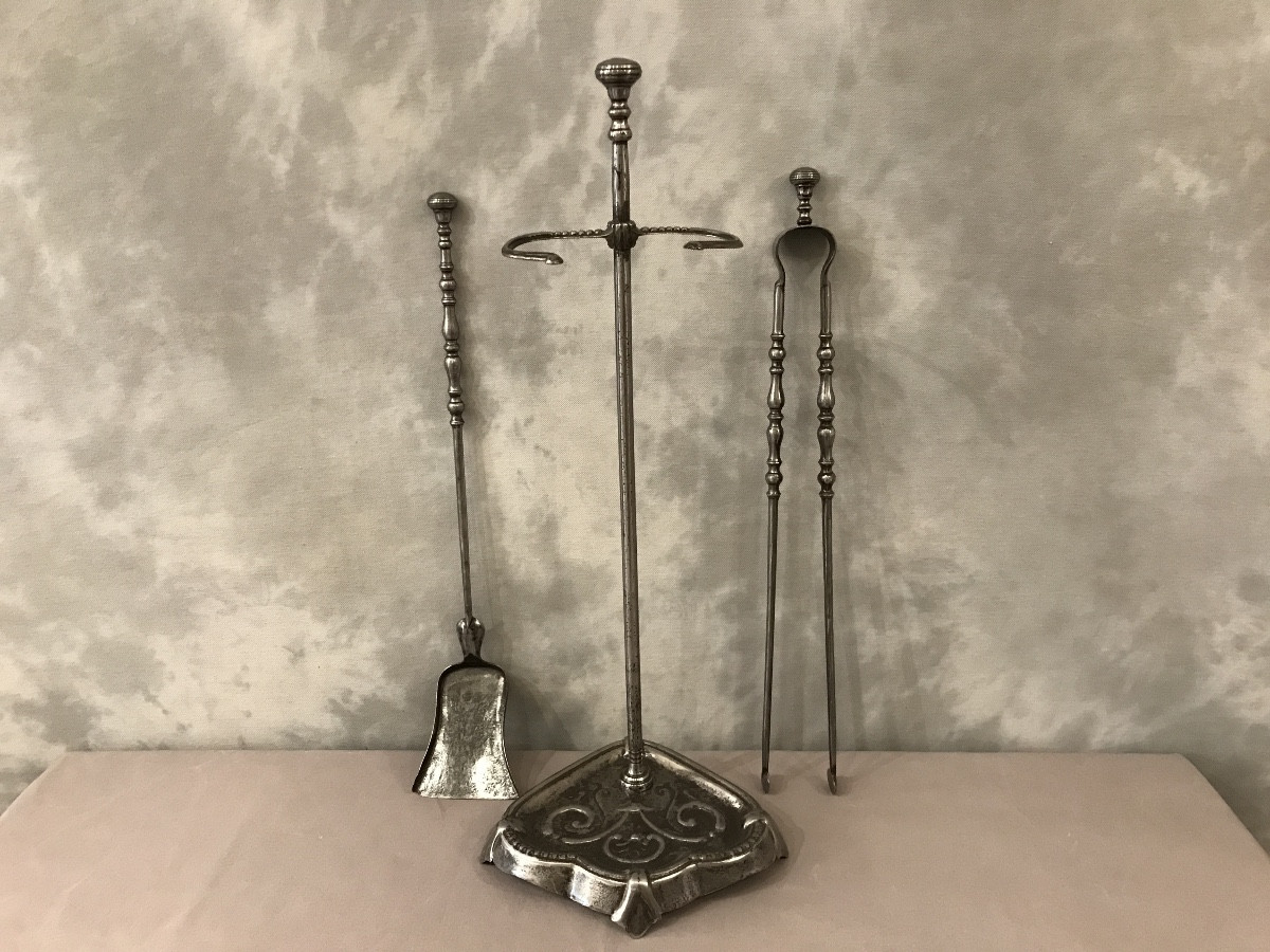 Antique Polished Iron Fireplace Servant From The 19th Century -photo-4