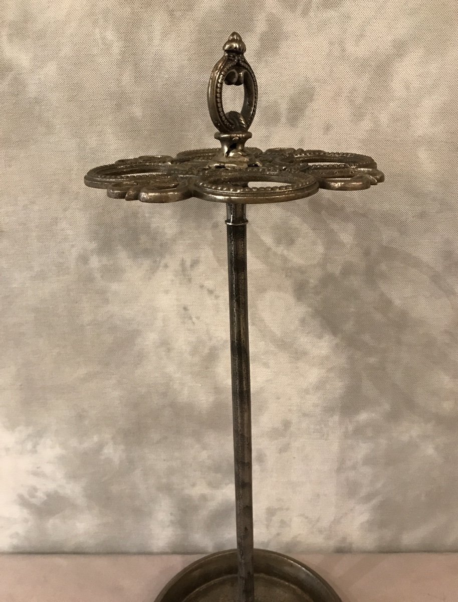 19th Century Round Cast Iron Umbrella Holder-photo-1