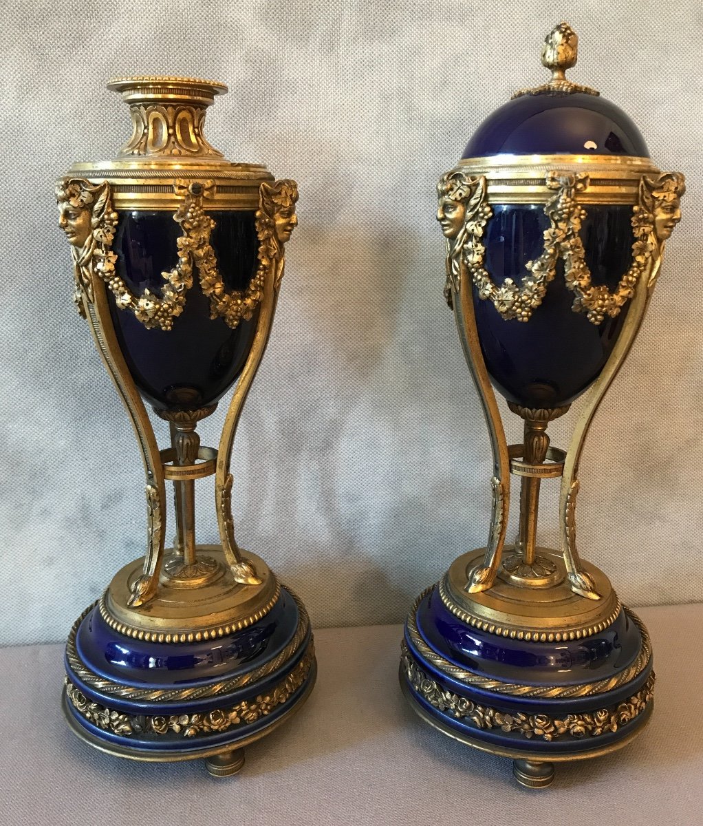 Pair Of Cassolettes Forming Candlesticks In Bronze And Blue Porcelain From The 19th Century-photo-7