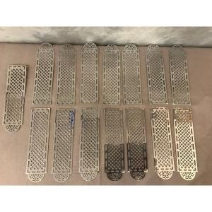 Set Of 7 White Metal Cleanliness Plates, 20th Century 