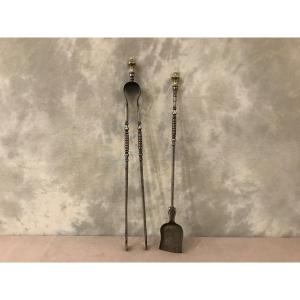 Set Of A Shovel And A Fireplace Tongs In Iron And Bronze From The 19th Century. 