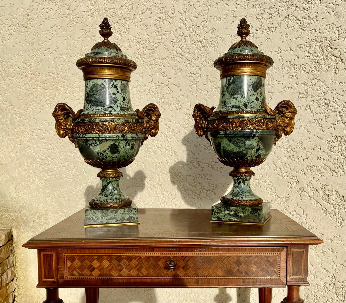 Paire de Vases en Marbre & Bronze Napoléon III -photo-2