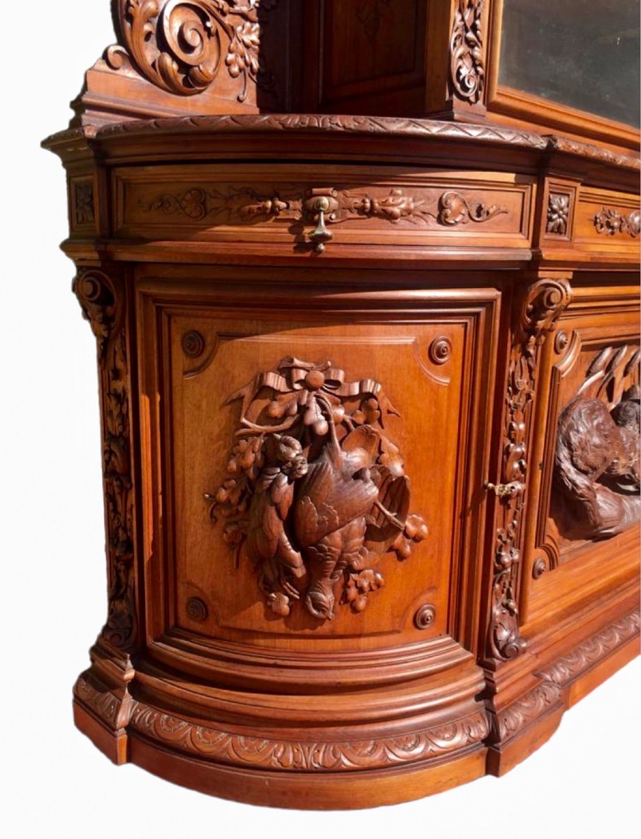 Renaissance Style Walnut Buffet-photo-4