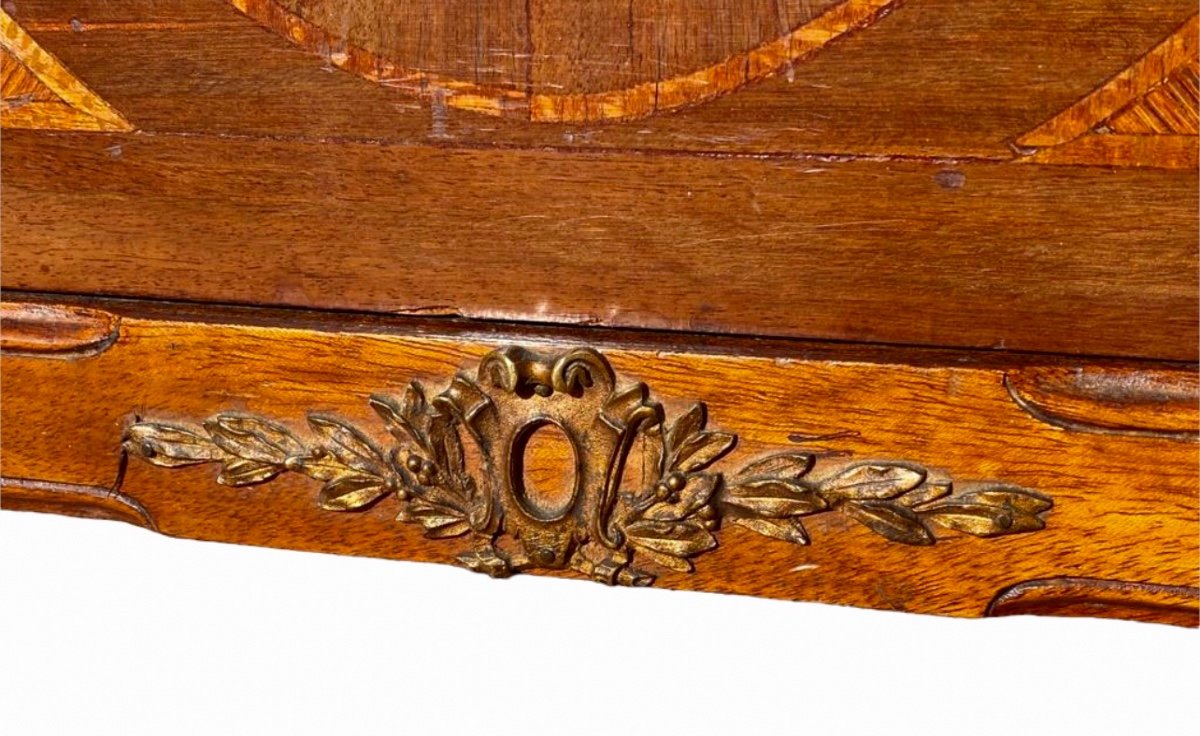 Louis XVI Style Marquetry Commode-photo-3