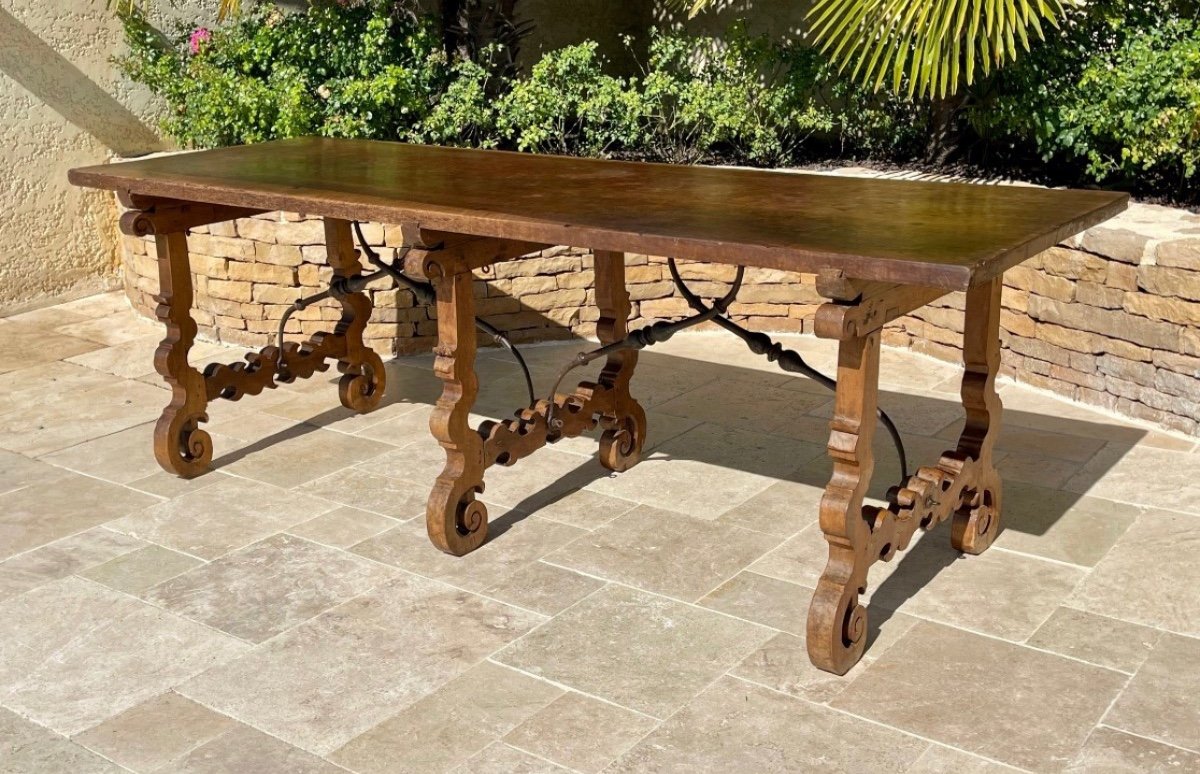 17th Century - Large Spanish Walnut Table-photo-1