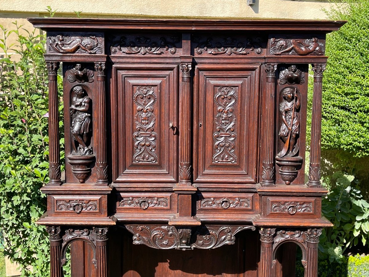 Renaissance Style Carved Cabinet -photo-2