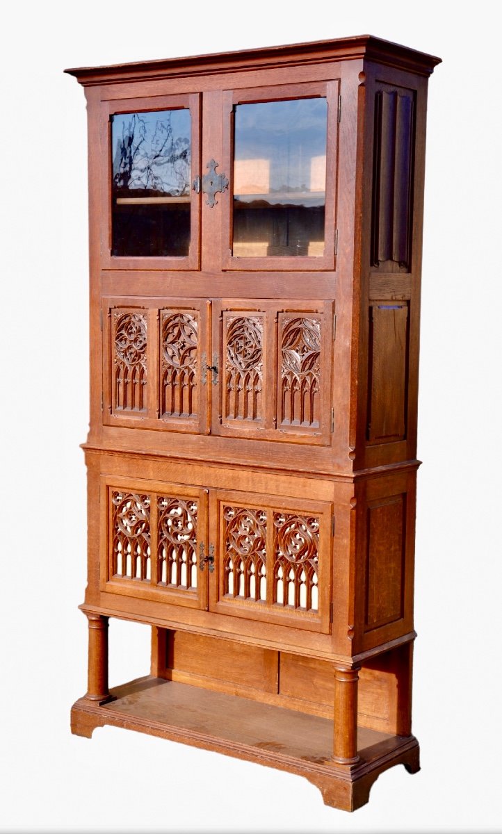 Neo-gothic Oak Cabinet -photo-2