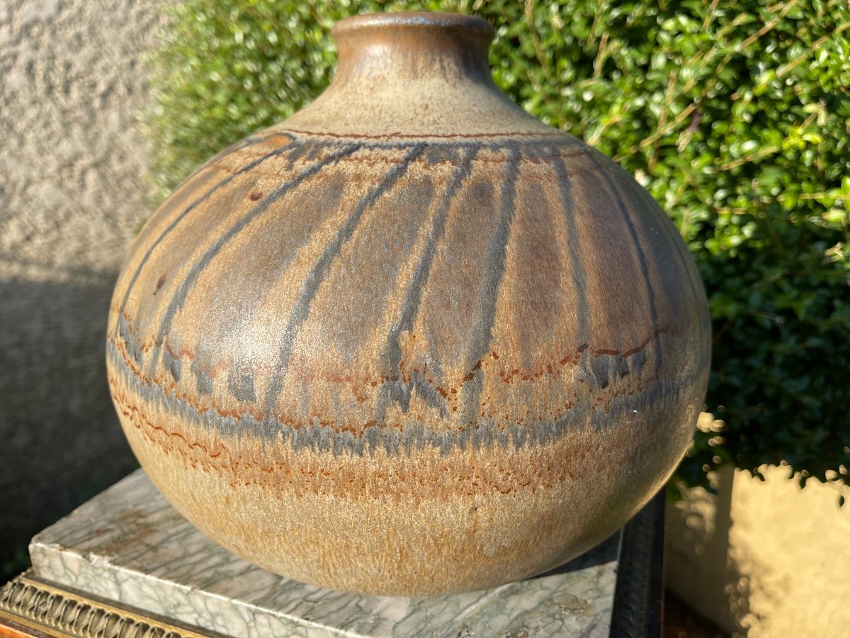 Kamini - Stoneware Ball Vase -photo-3