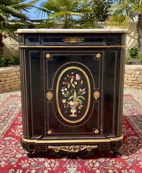 Buffet Napoléon III avec Marqueterie de Marbre 