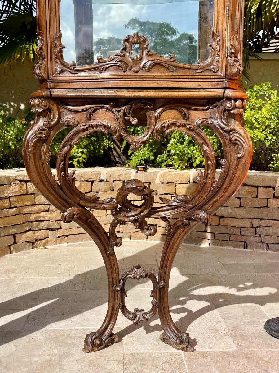 Louis XV Style Walnut Vitrine-photo-2