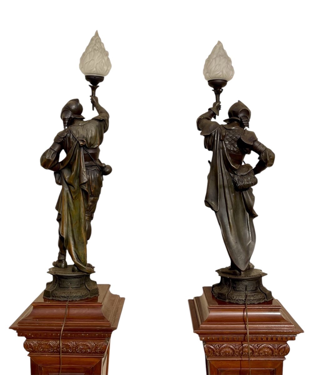 Pair Of Spelter Lamps / Torchères -photo-8