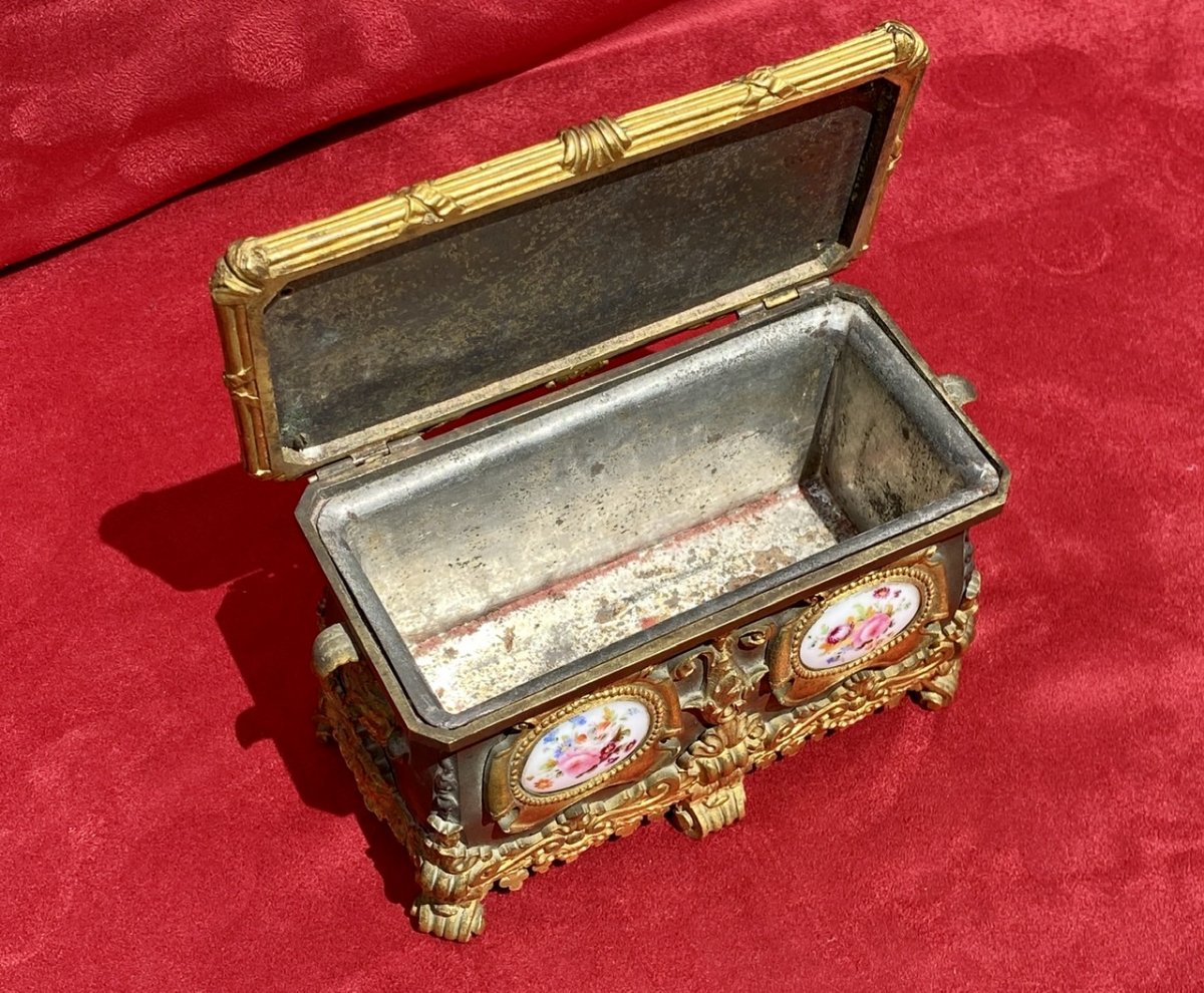 Jewelry Box In Bronze And Porcelain-photo-3