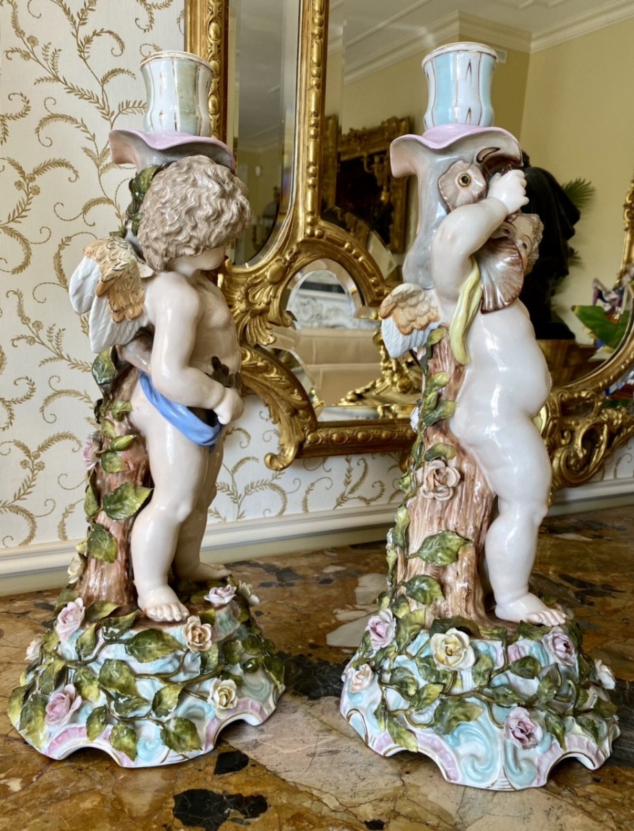 Sitzendorf - Pair Of Venus & Cupid Candlesticks-photo-5