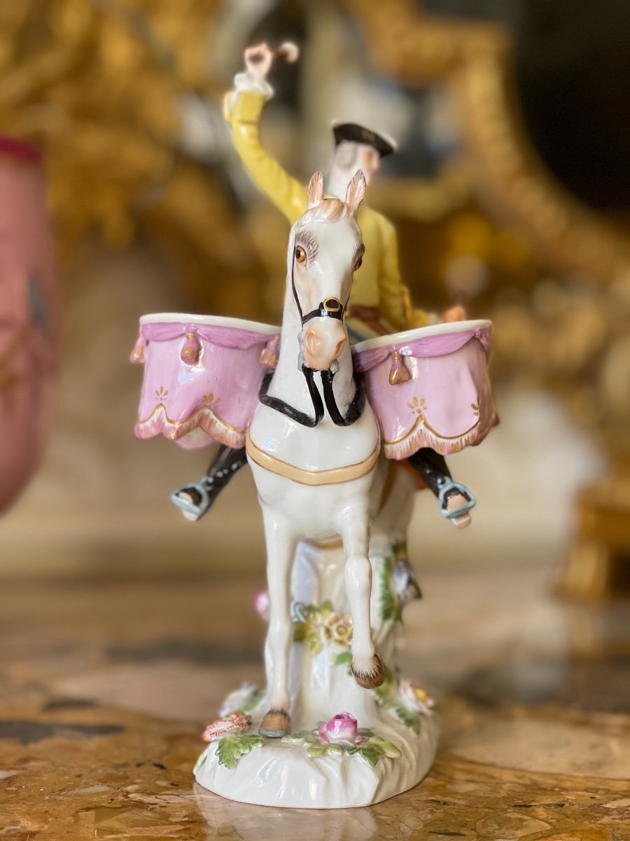 MEISSEN - Sujet en Porcelaine Cavalier au Tambour-photo-4