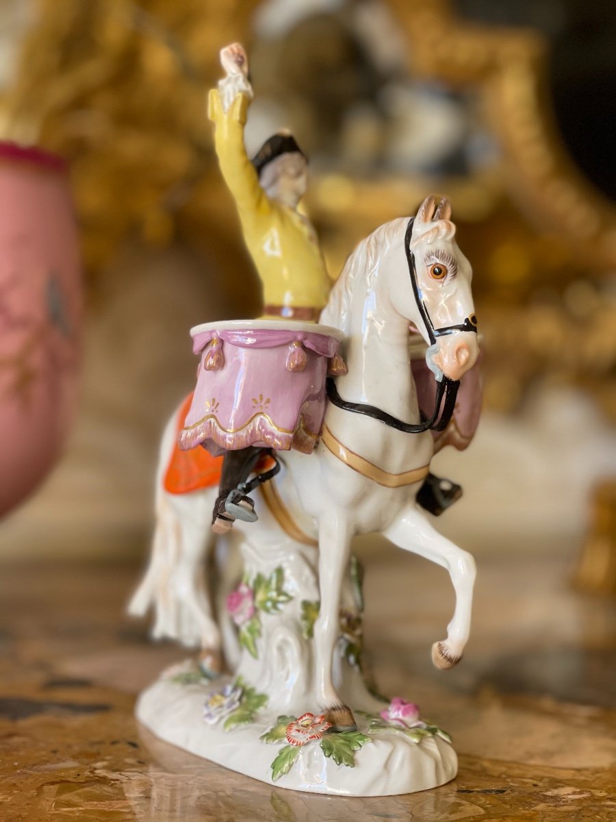 MEISSEN - Sujet en Porcelaine Cavalier au Tambour-photo-2