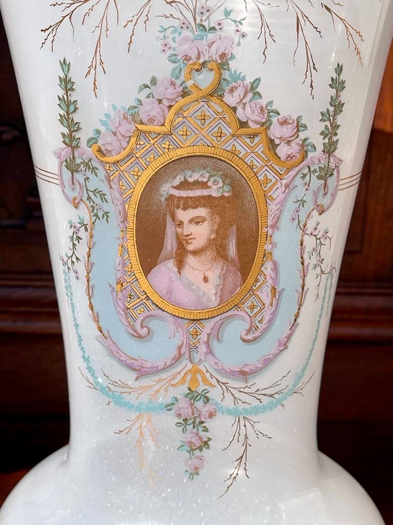 Napoleon III Opaline Vase - Nineteenth-photo-3