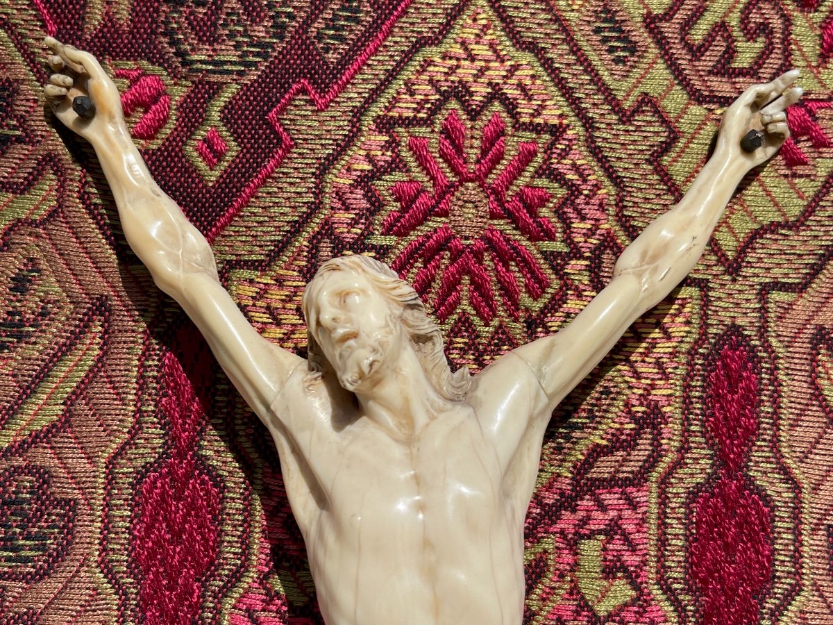 Christ In Ivory -photo-3