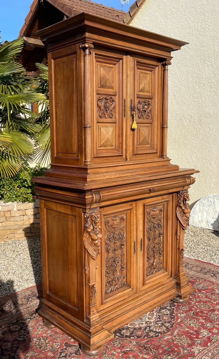 Renaissance Style Carved Walnut Sideboard-photo-7