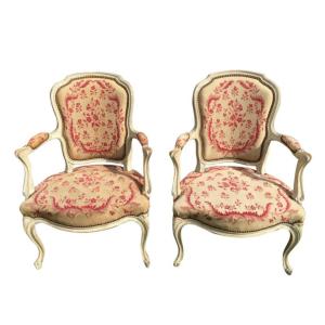 XVIIIe - Paire de Fauteuils Cabriolets  Laqués d'époque Louis XV