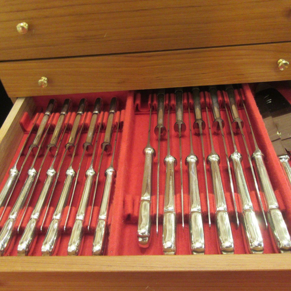 Ercuis Silver Metal Cutlery Set Valencay Model 105 Pieces In Wooden Box-photo-2