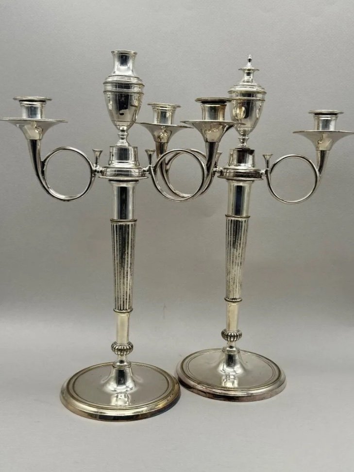 Pair Of Silver Metal Candelabras With Hunting Horn Decor -photo-2