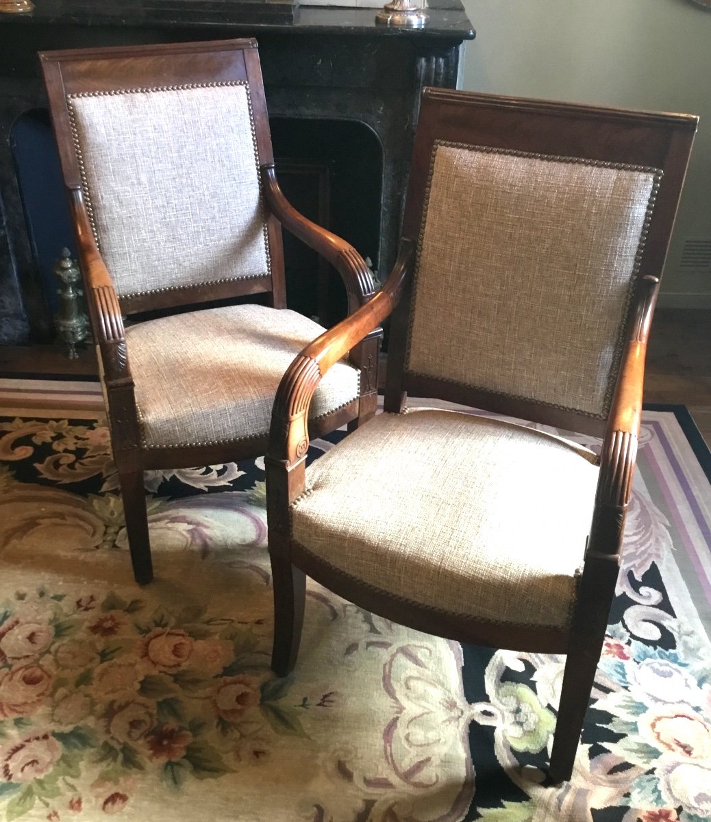 Paire De Fauteuils En Acajou D’époque Directoire 