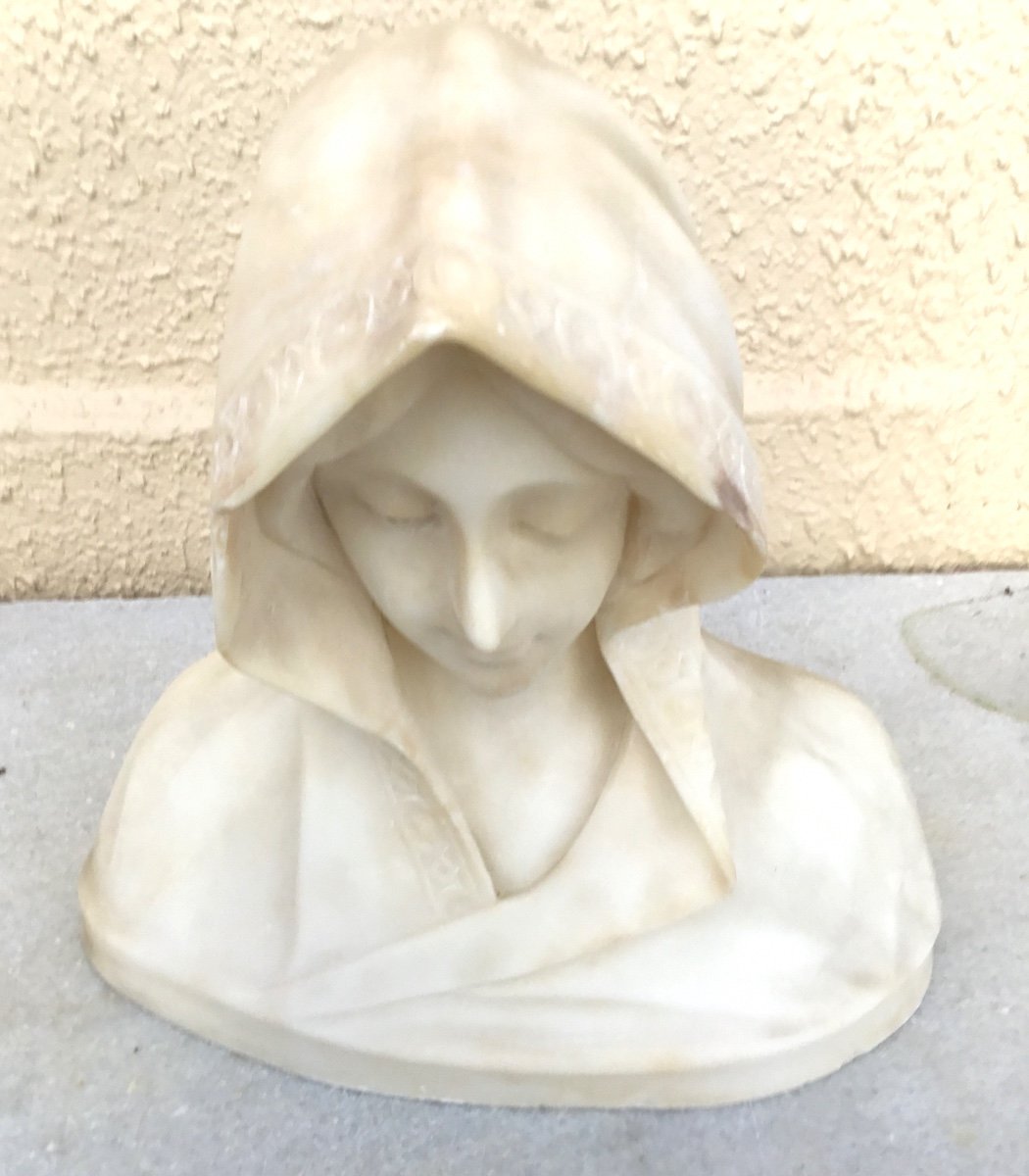 Virgin In Alabaster Bust -photo-2