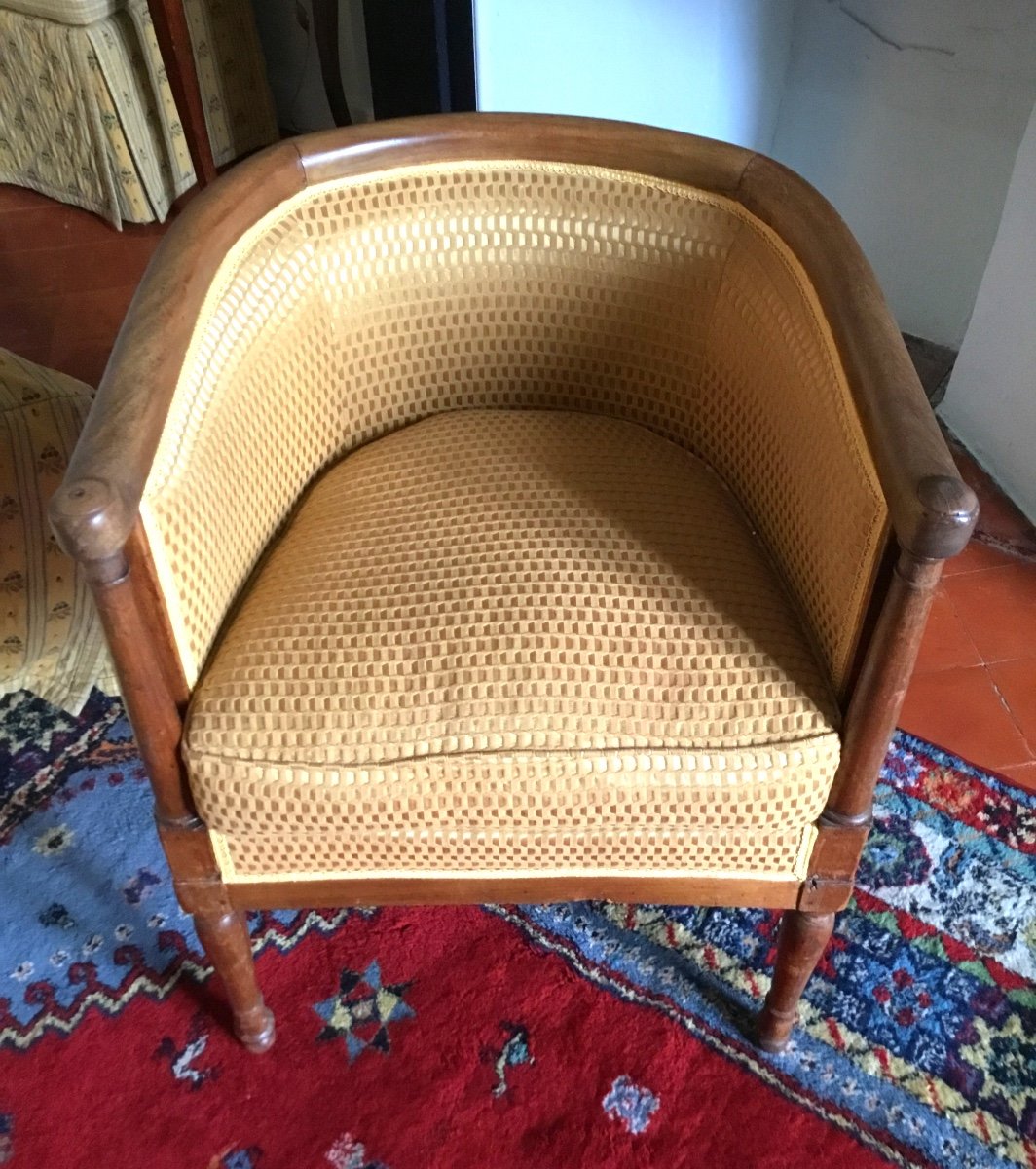 Restoration Style Molded Walnut Armchair-photo-3