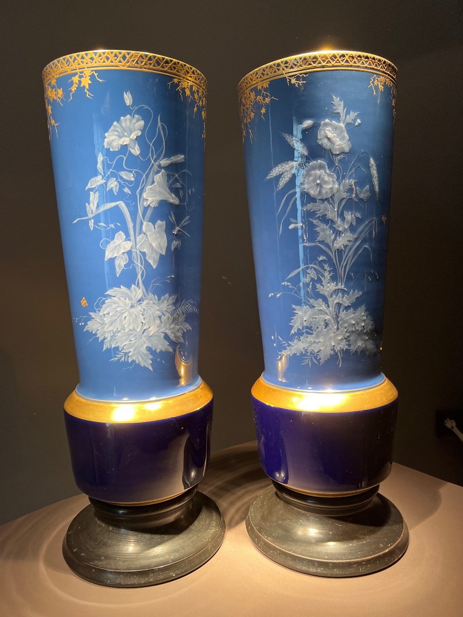 Auguste Riffatte (1868-1935)  Vases Rouleau Décor Végétal  Pâte Sur Pâte, Limoges Ca. 1900.    