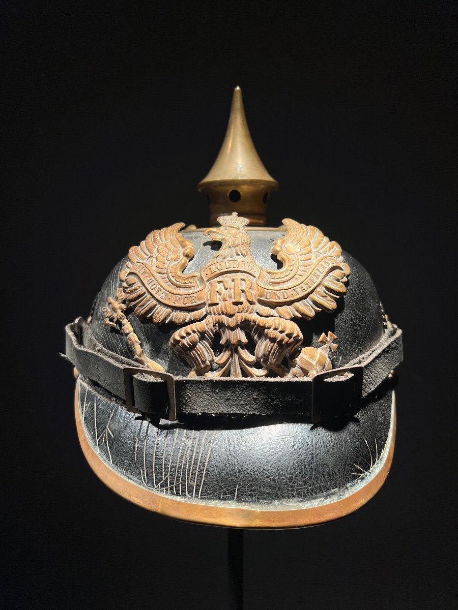 Casque à Pointe Prussien De Troupe Du 60e Régiment D’infanterie “markgraf Karl“ 