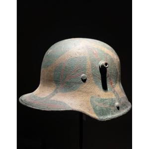 Casque Allemand Stahlhelm Mod. 1916, éd. 1917, Avec Camouflage Atypique De Feuillage, 1918.