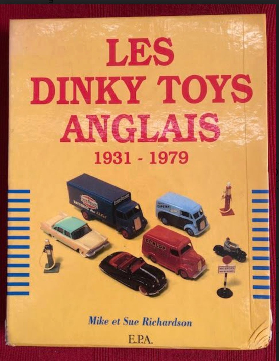 The English Dinky Toys 1931 & 1979