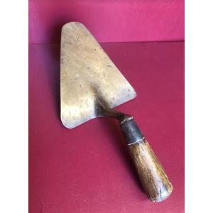 Masonic Trowel?