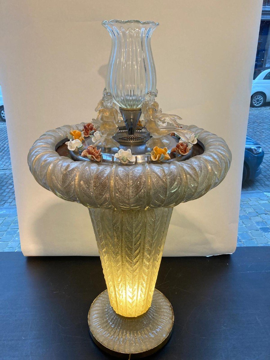 Une Fontaine De Murano Du Début Des Années 1950 En Poudre D’or.