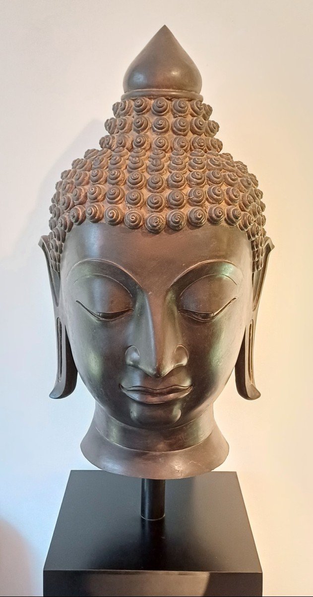 Large Tête De Bouddha  En Bronze
