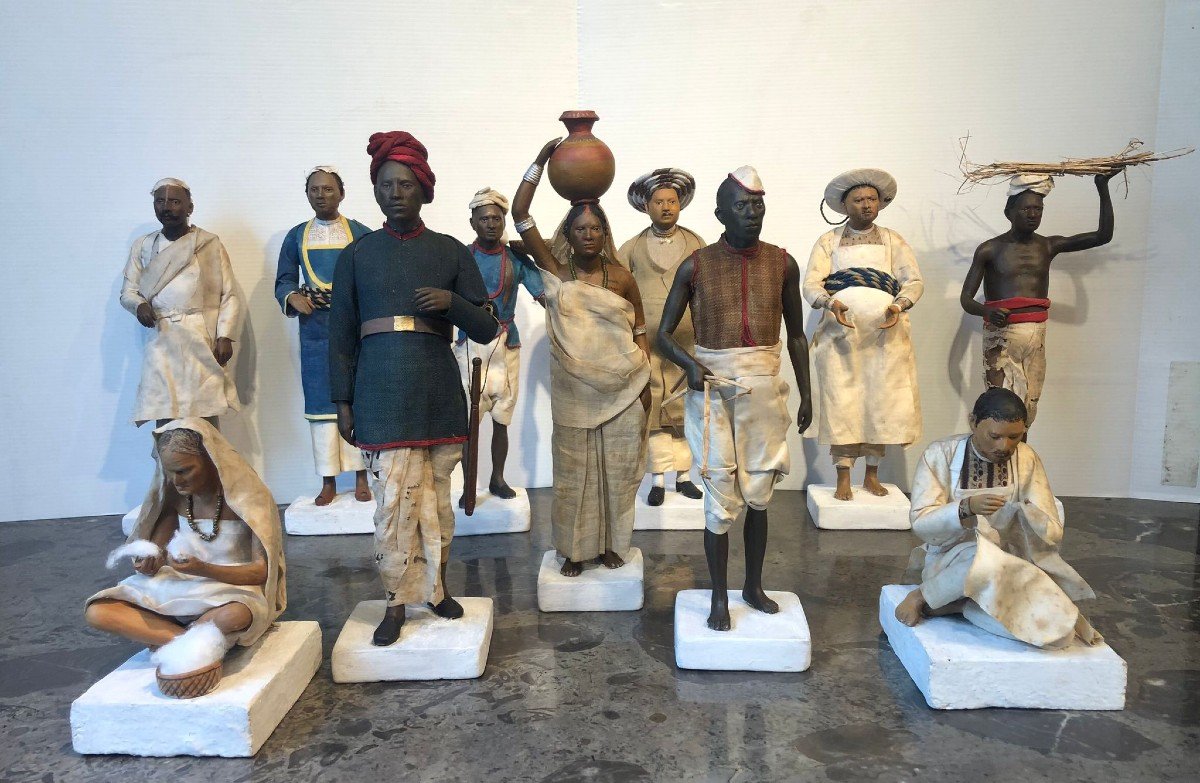 11 Terracotta Figures From Poona In India.-photo-2