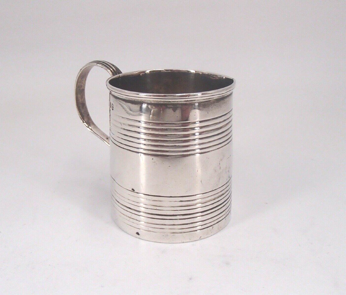 Tankard In Sterling Silver, England 18th Century